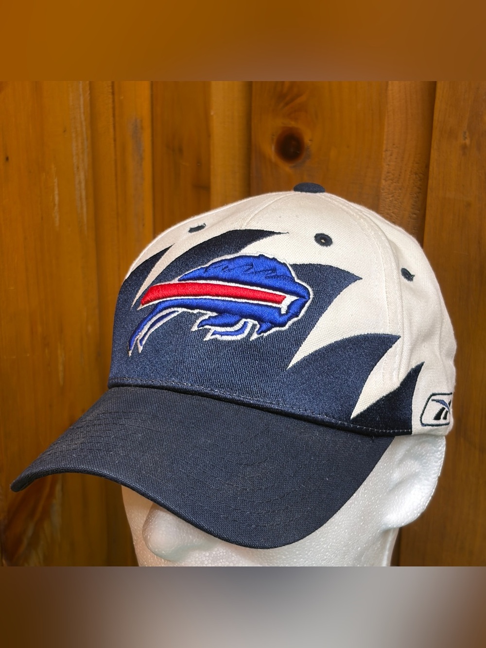 Vintage Reebok NFL Equipment Buffalo Bills Strapback Hat Sharktooth / Slash